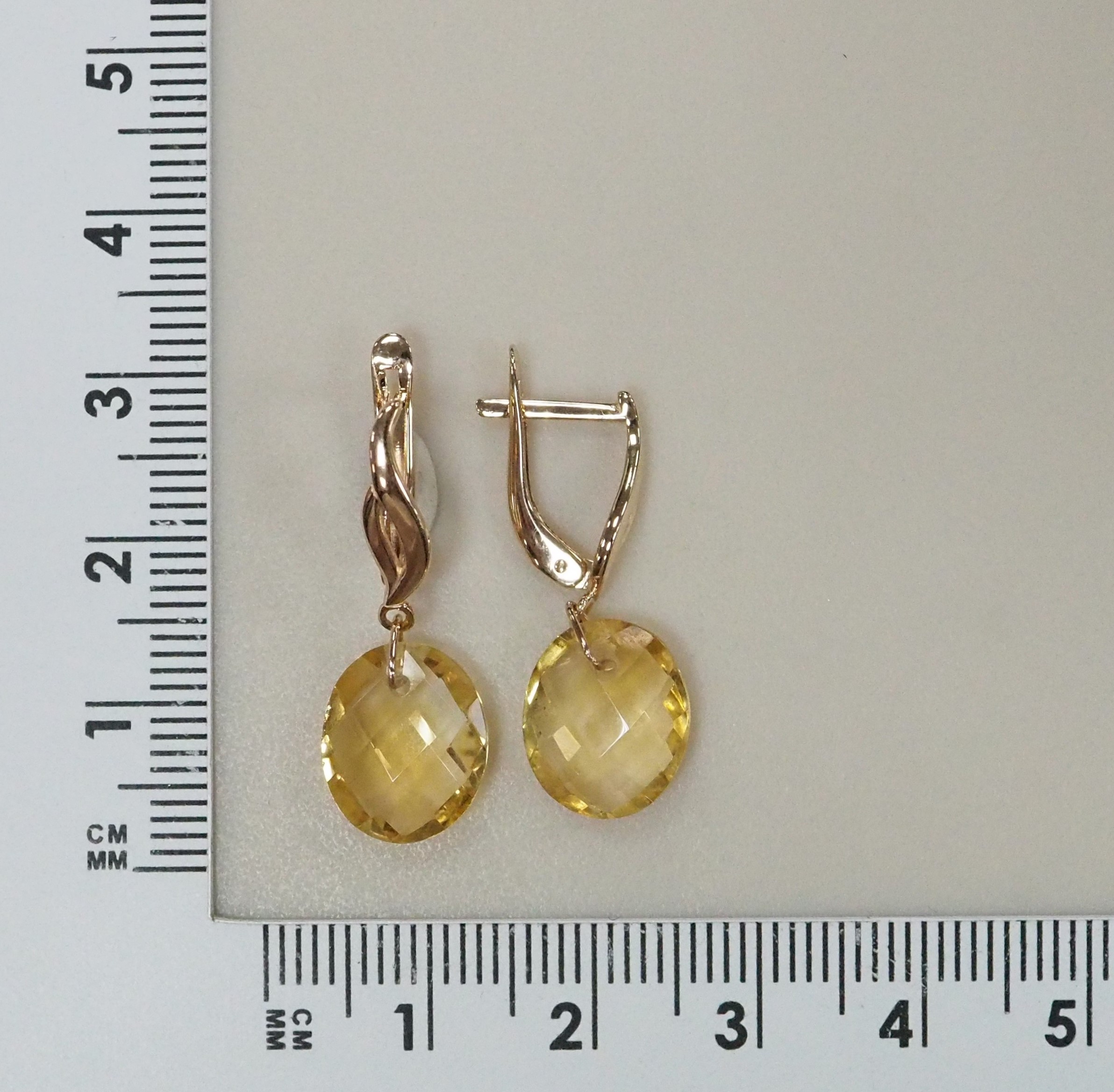 Серьги из золота с цитринами